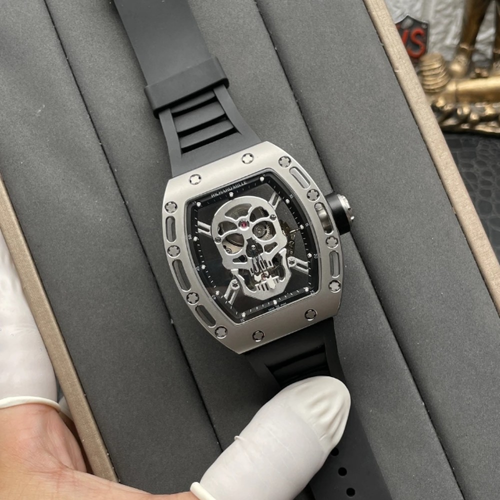 리차드밀 RM52-01 스컬 투르비용 Richard Mille