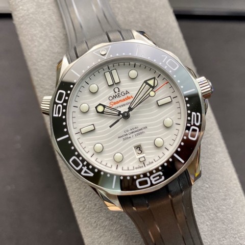 오메가 씨마스터 다이버300 210.30.42.20.04.001 OMEGA Sea Master